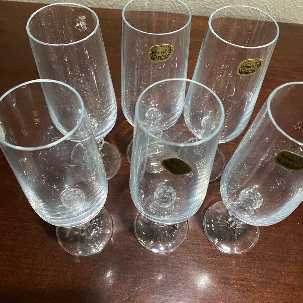 Vintage, Set of 6, Bohemia Crystal Champagne Flutes in the Claudia Pattern - Picture 6 of 9